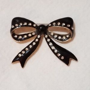 Betsey Johnson enamel & crystal bow pin rockabilly